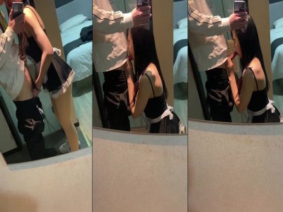 Anh đang quay mà em thèm quá chủ móc chim ra mút